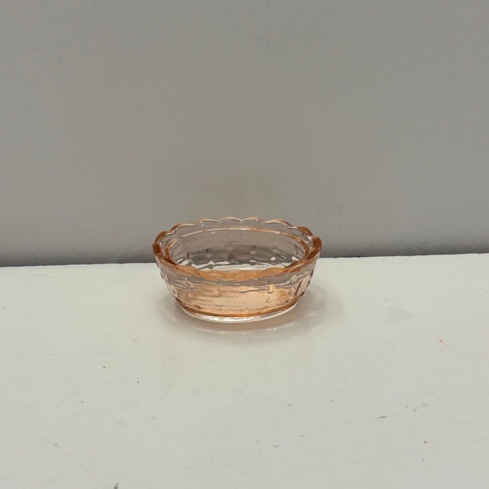 Small pink mini glass nest
